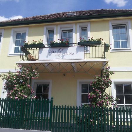 Hotel Pension Alte Muehle Klosterneuburg Ngoại thất bức ảnh