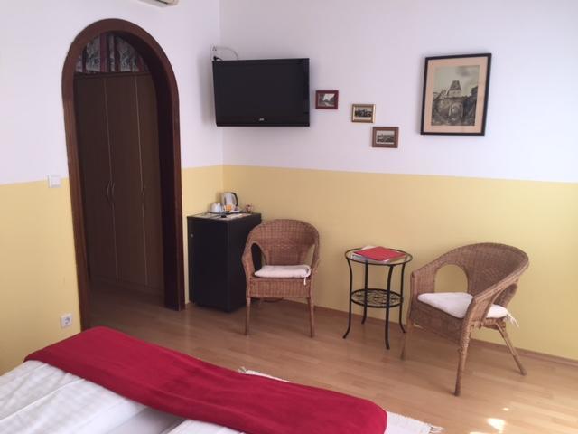 Hotel Pension Alte Muehle Klosterneuburg Ngoại thất bức ảnh